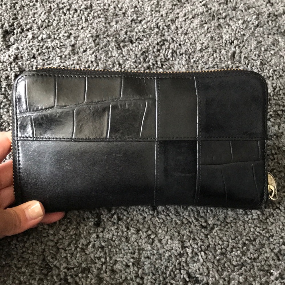 ✨Authentic FURLA Wallet - EUC!